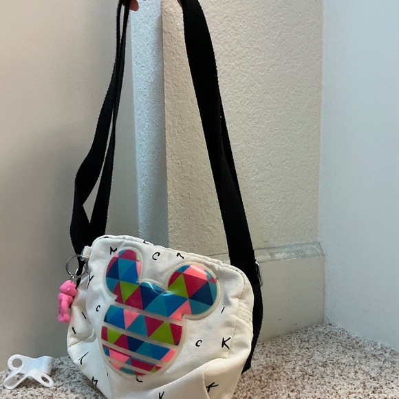 Disney white small belt bag with adjustable thick straps from Kipling - Picture 1 of 4